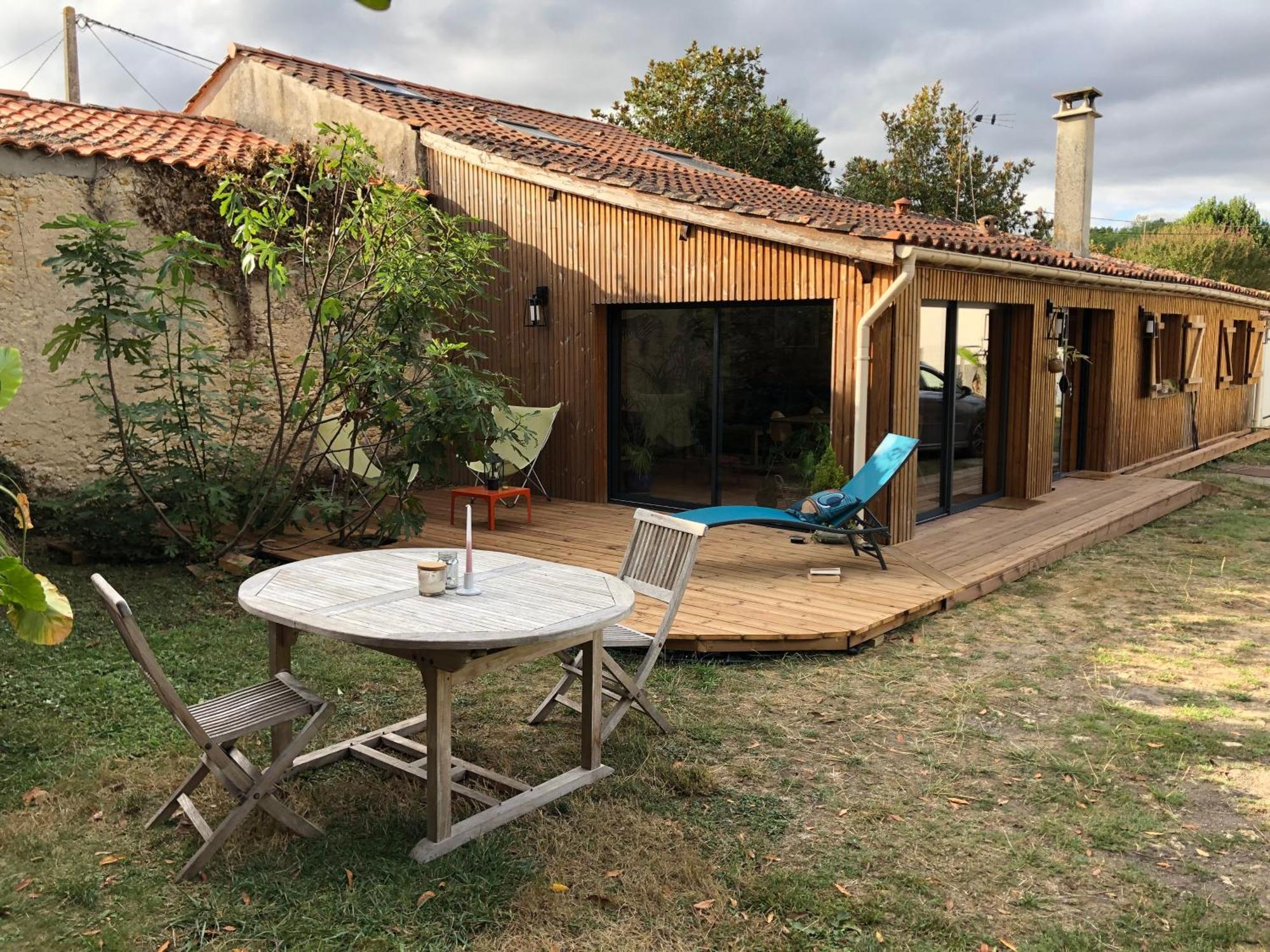 Uluwatu - Cottage Cosy Saint-Laurent-de-Medoc Bagian luar foto